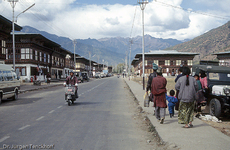 Bhutan-Straße in Paro.jpg